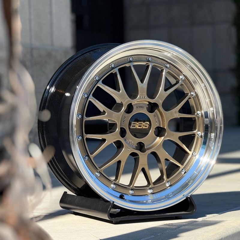 BBS LM 17×8.5 +18 5×120 Diamond Gold (SET)