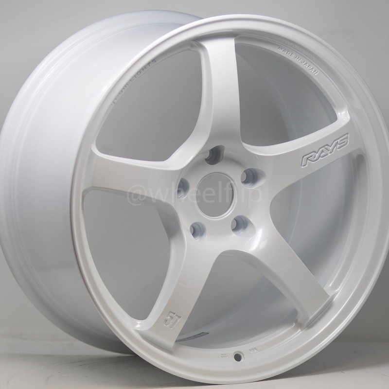 Gram Lights 57CR 18×9.5 +38 5×114.3 Ceramic White Pearl (SET)