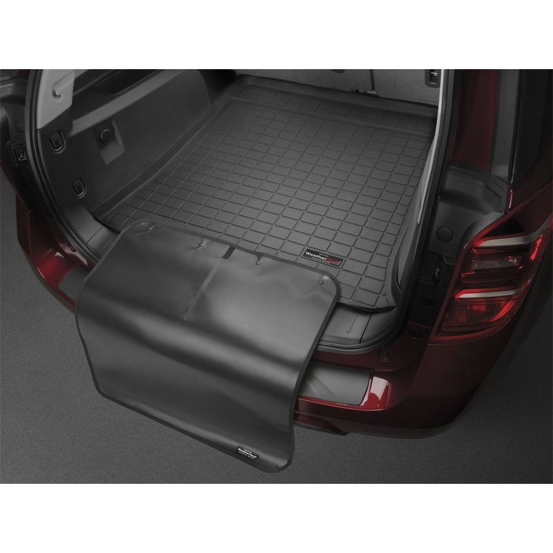 WeatherTech 2024 Hyundai Kona Cargo Liner W/Bumper Protector Black (w/Cargo Floor in Upper Pos.)