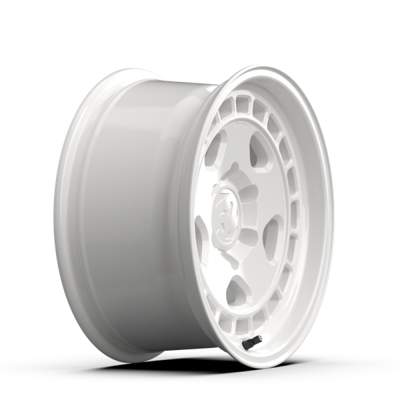 fifteen52 Turbomac HD Classic 17×8.5 / 6×135 BP / 0 ET / 87.1mm CB / 4.75in BS / Classic White Wheel