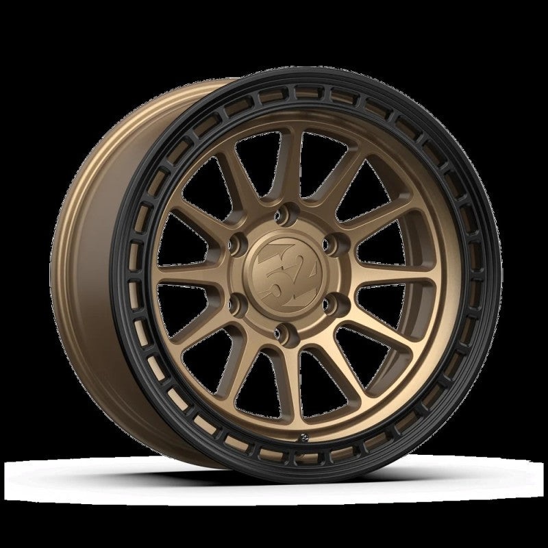 fifteen52 Range HD 17×8.5 6×135 0mm ET 87.1mm Center Bore Desert Bronze Wheel