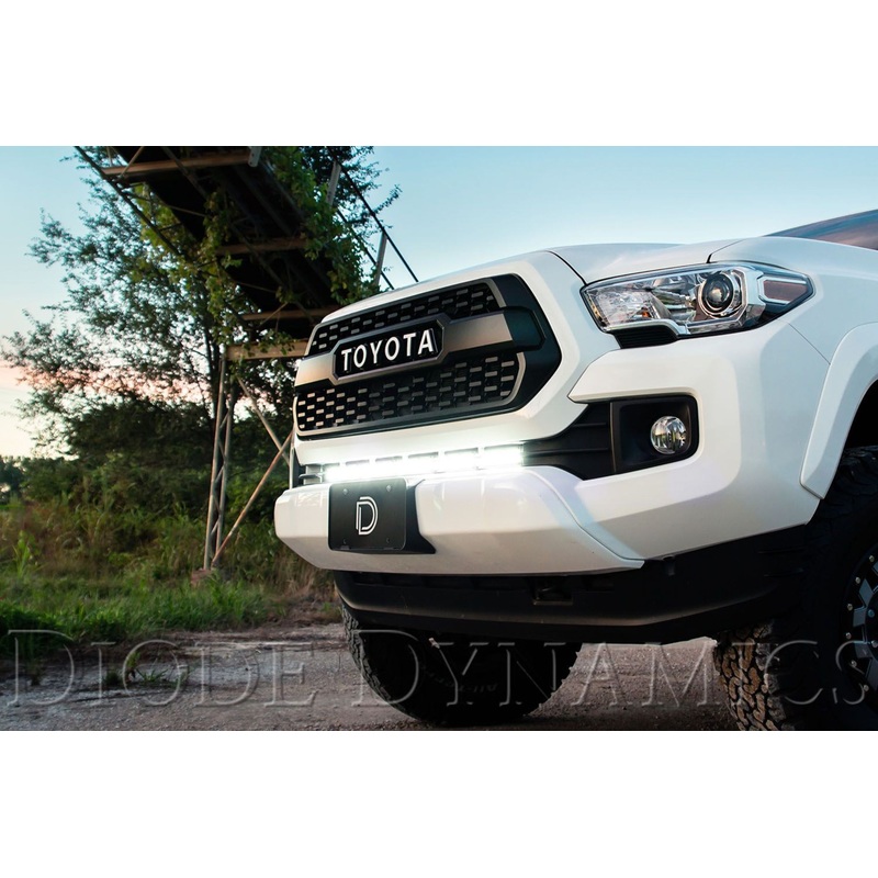 Diode Dynamics DD Grille Light Kit – SS30 Bar / Amber / Combo Beam | Toyota Tacoma: 2016-2021 (DD6075)