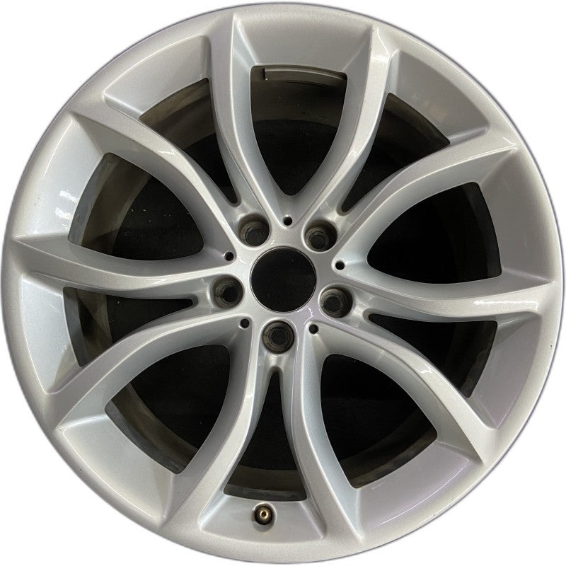 19″ BMW X6 15-17 19×9 alloy 5 spoke V spoke w/o dimples between lugs; 18mm offset Original OEM Wheel Rim