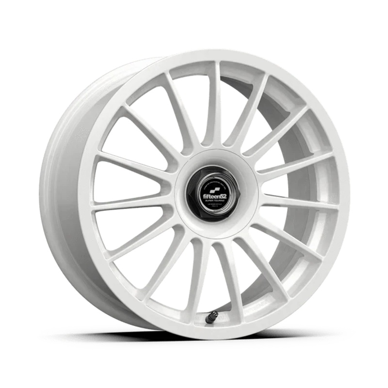 fifteen52 Podium 17″ 5×100/5×114.3 Rally White