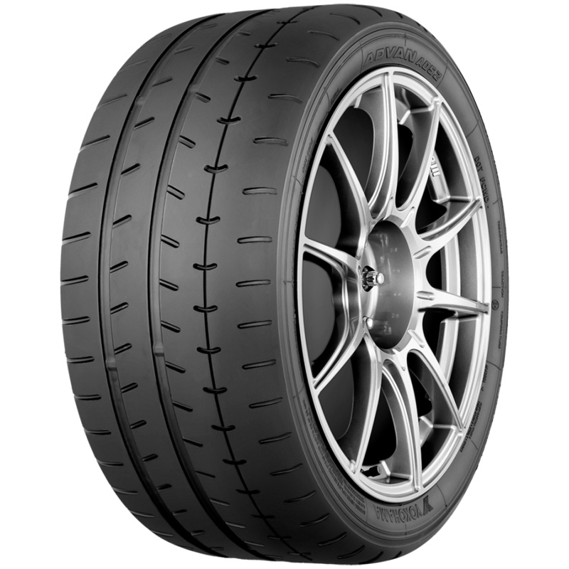 Yokohama Advan A052 Tire – 205/50R15 89V