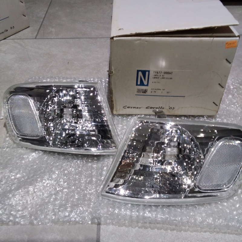 SALE – Corner Lamp (clear) Toyota Corolla 2003